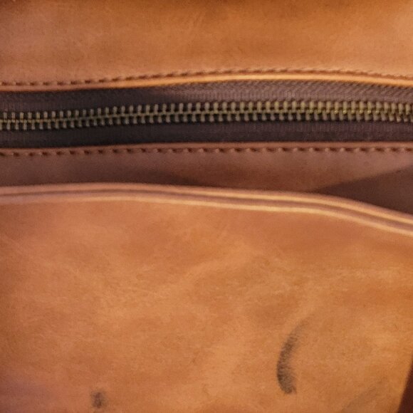 The Bradford Exchange "Peek-A-Boo Pup" Chocolate Lab Faux Leather Tote Ba - Picture 6 of 10